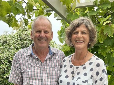 Bruce and Yvonne Cameron